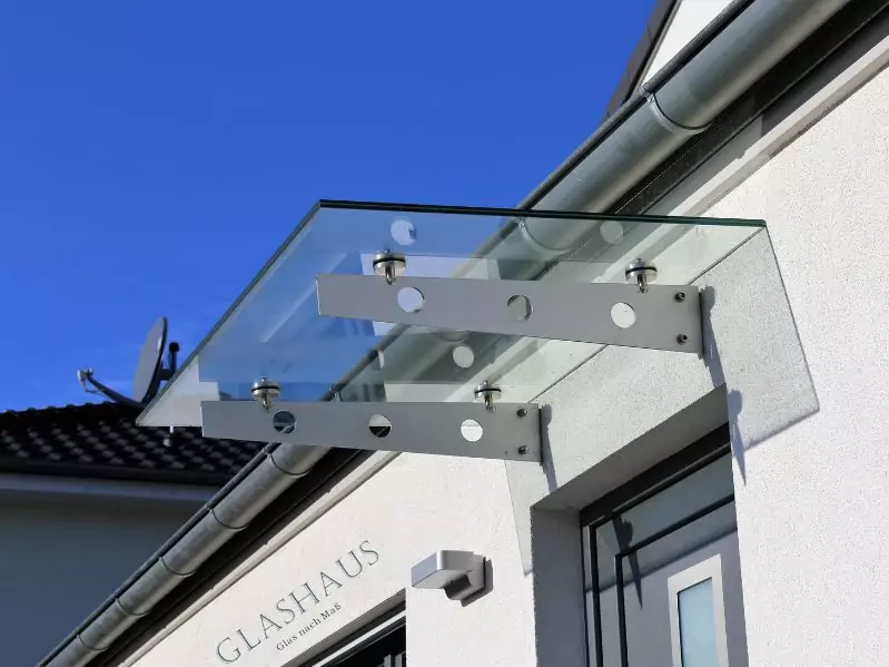 Glasüberdachung